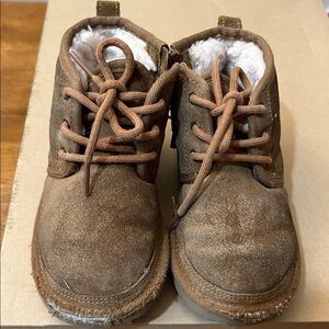 listing-status-banner